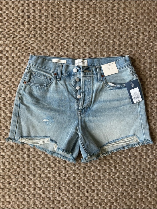 Universal Thread Pants - Universal Thread Mid-Rise 90s Baggy Distressed Denim Shorts with Button Fly